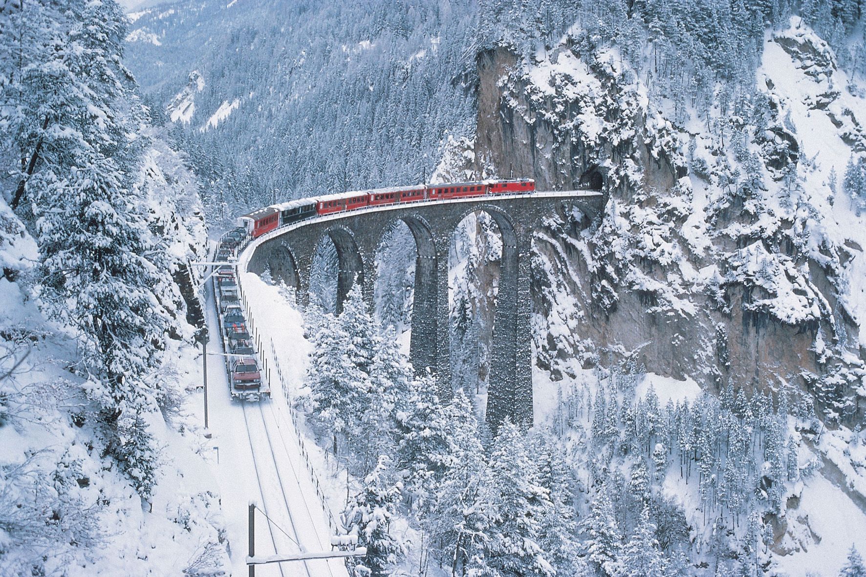 ледяной экспресс в швейцарии