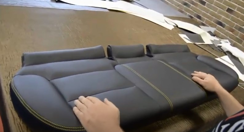 Перетяжка салона автомобиля