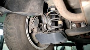 Подвеска Peugeot 308 и 3008: слабые места и советы по ремонту